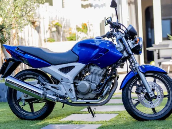 2007 Honda CBF 250 - €1,850 · Bidding (1/1)