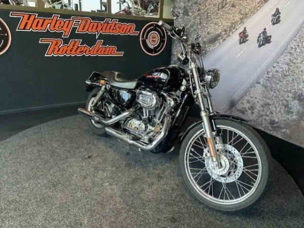 2006 Harley-Davidson Sportster 1200 Custom (bj 2006) - € 7.990 · Bieden (1/1)