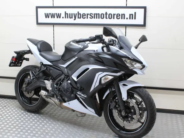 2020 Kawasaki Ninja 650 - €6,650 (1/1)