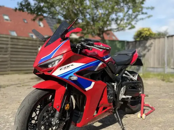 2024 Honda CBR 650 - €10,500 (1/1)