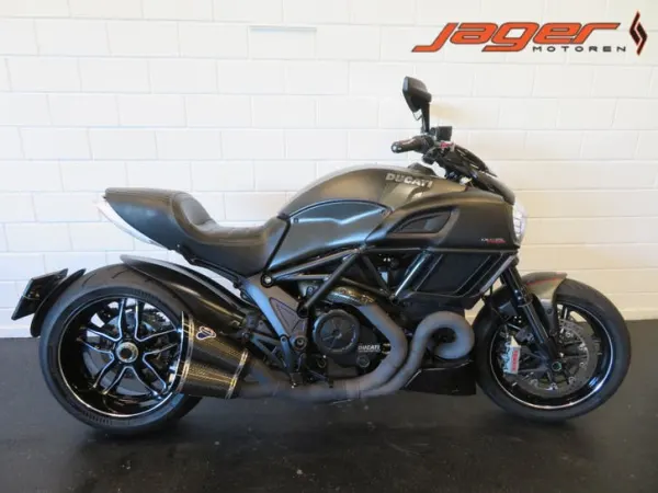 2017 Ducati Diavel - € 12.950 (1/1)
