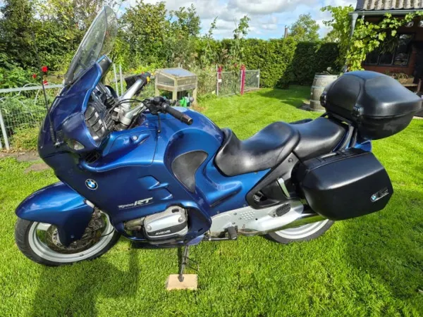 Year unknown BMW R 1100 RT - €1,750 · Bidding (1/1)
