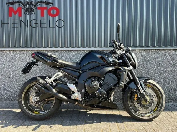 2010 Yamaha FZ 1 - € 6.490 · Bieden (1/1)