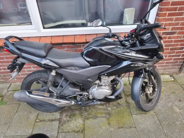 Year unknown Honda CBF 125 - €1,600 (1/1)