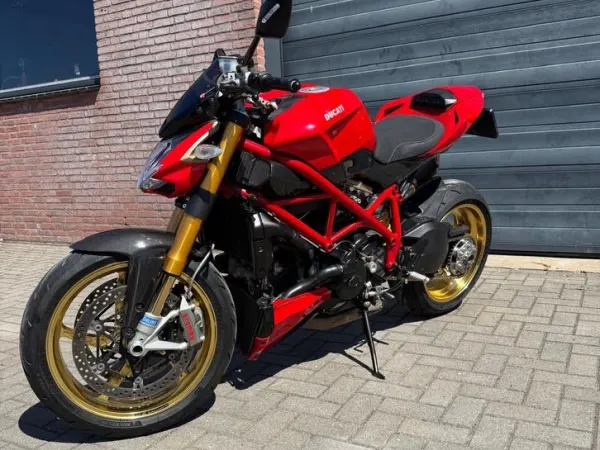 2012 Ducati Streetfighter - Bidding (1/1)