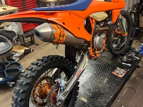 2017 KTM 450 EXC 6 Days 2017-Klaar Voor het seizoen! - €6,700 · Bidding (1/1)