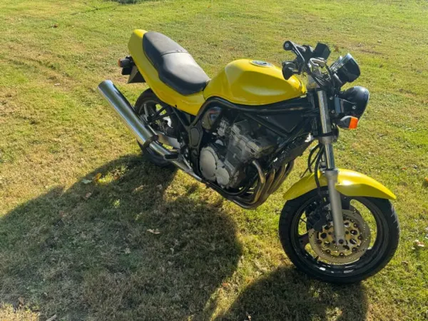 Year unknown Suzuki Bandit 600 - €950 · Bidding (1/1)