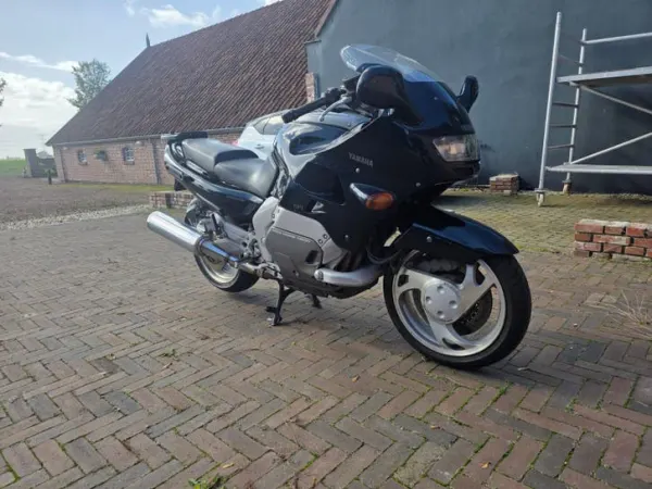 1996 Yamaha GTS 1000 - €1,450 · Bidding (1/1)
