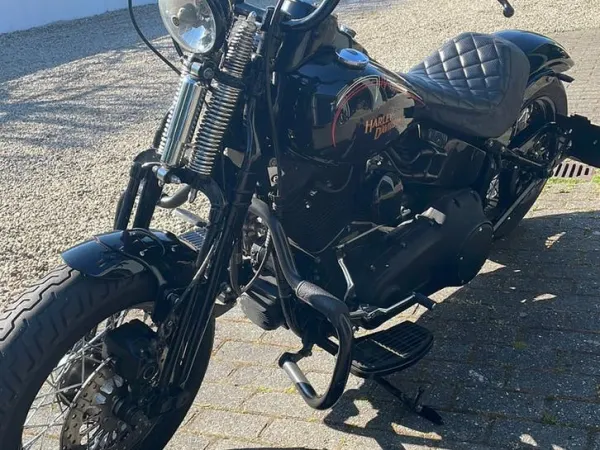 Year unknown Harley-Davidson Cross Bones - Bidding (1/1)