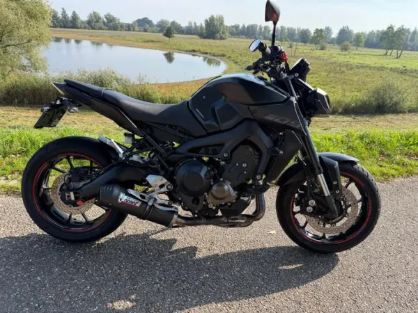 Year unknown Yamaha MT 09 - €8,500 · Bidding (1/1)