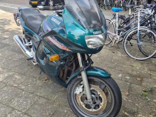 1996 Yamaha Diversion 900-Betrouwbare Toermotor - €750 · Bidding (1/1)
