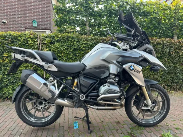 Year unknown BMW R1200GS - €8,900 · Bidding (1/1)