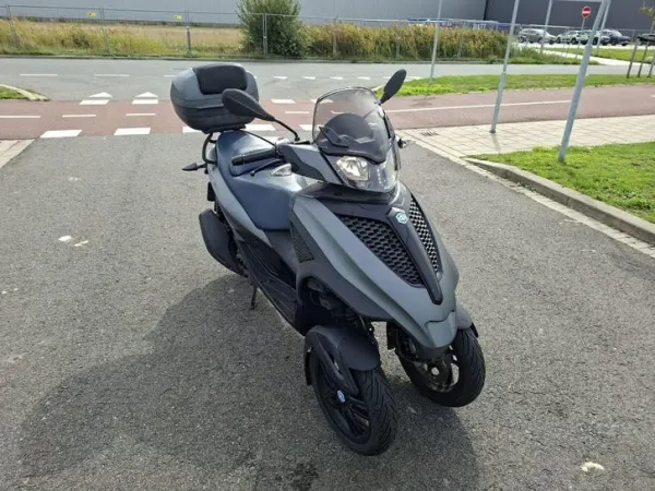 2015 Piaggio MP3 Yourban 300 - Bidding (1/1)