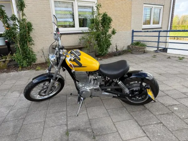 1997 Suzuki LS 650 - €1,000 · Bidding (1/1)