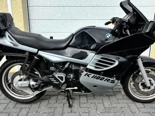 1996 BMW k1100rs, 1996 - €1,000 · Bidding (1/1)
