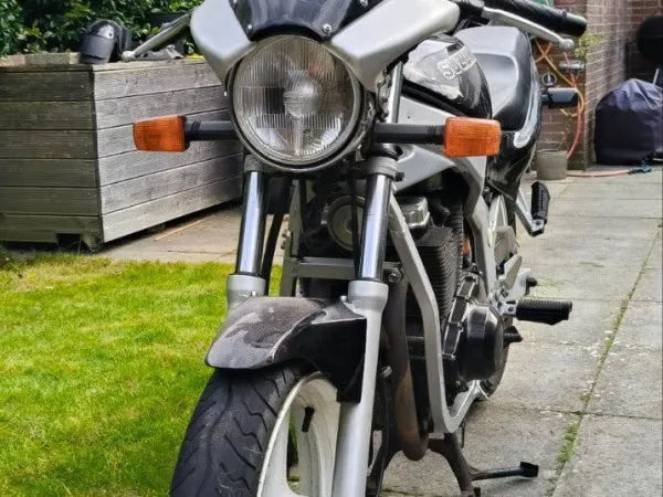 Year unknown Suzuki GS 500 - €849 · Bidding (1/1)
