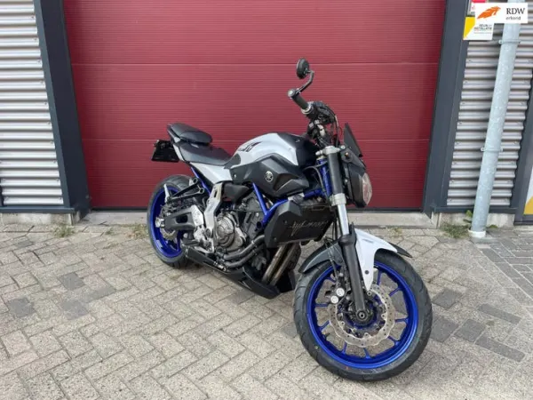 2015 Yamaha MT-07 MT 07 ABS Sportuitlaat - €5,550 (1/1)