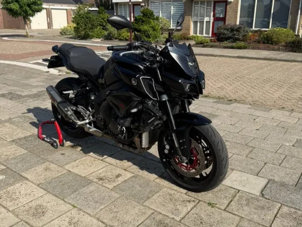 2018 Yamaha MT 10 - € 11.999 · Bieden (1/1)