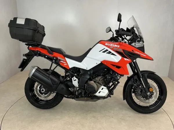 2020 Suzuki V-Strom 1050XT (bj 2020) - €11,490 · Bidding (1/1)