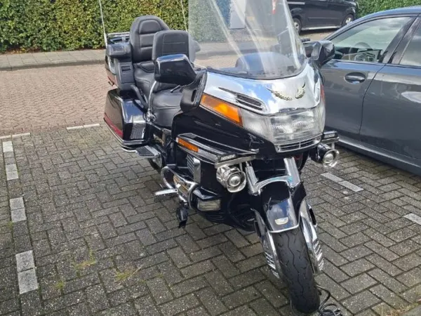 1988 Honda Goldwing gl 1500 SE 1988 - €3,000 · Bidding (1/1)