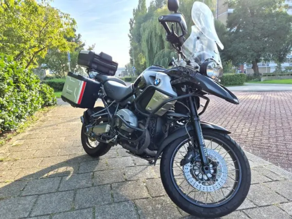 2011 BMW R1200GS Triple Black 2011–DOHC–ASC/ESA/ABS–93731 KM - € 7.250 (1/1)