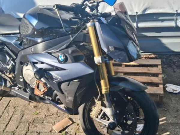 Year unknown BMW S 1000 RR - €3,850 · Bidding (1/1)