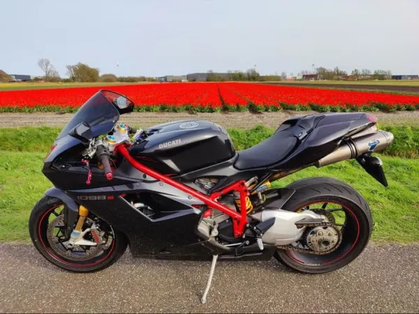2007 Ducati 1098 - €8,500 · Bidding (1/1)