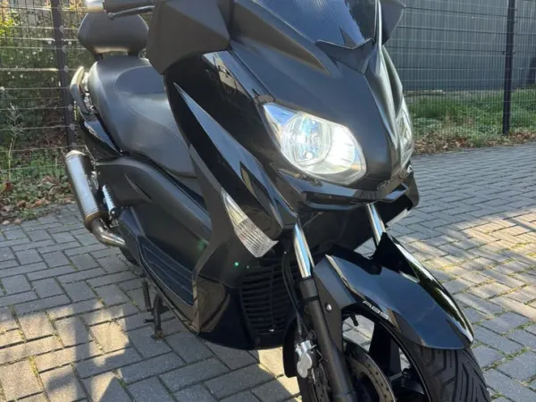 2012 Yamaha Xmax 250 ✅ 24.625 km | Akrapovic | LED | Alarm - €3,250 · Bidding (1/1)