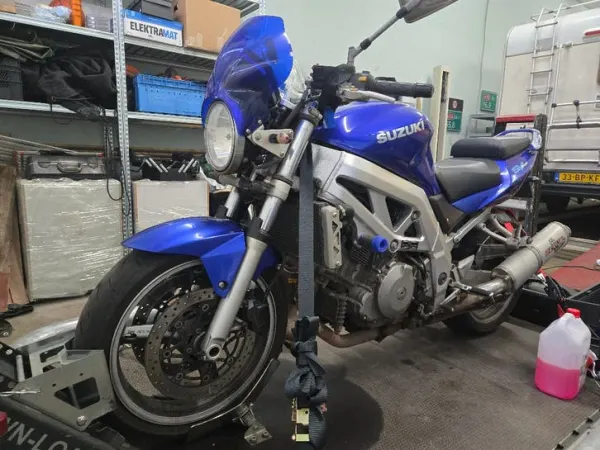 2005 Suzuki SV1000 - €750 (1/1)