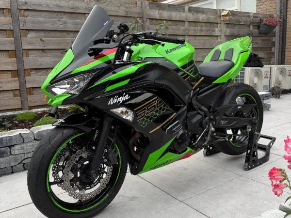 2020 Kawasaki Ninja 650 2020 A2 | Titanium Uitlaat |Nieuwe Banden - €7,250 · Bidding (1/1)