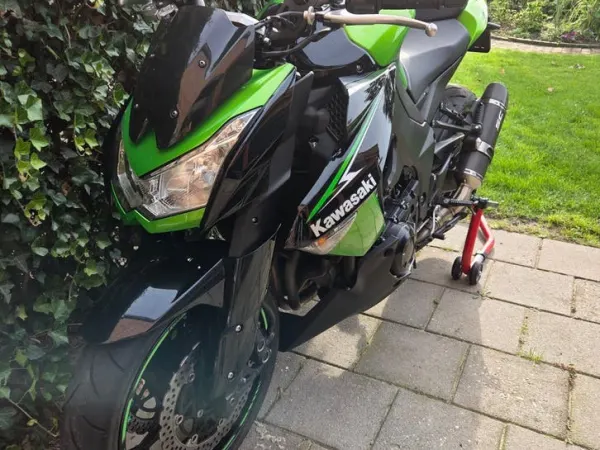 2013 Kawasaki Z 1000 - €7,000 · Bidding (1/1)