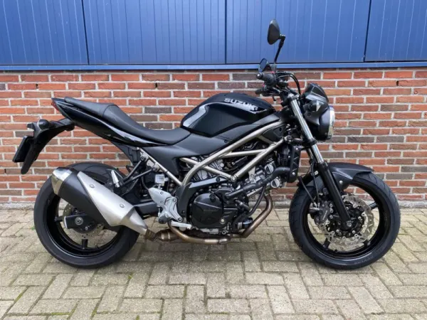 2022 Suzuki SV 650 N ABS - € 5.150 (1/1)