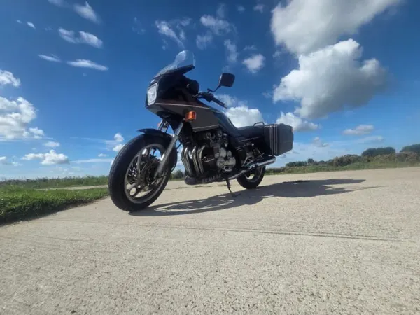 1992 Yamaha XJ 900 - €800 · Bidding (1/1)