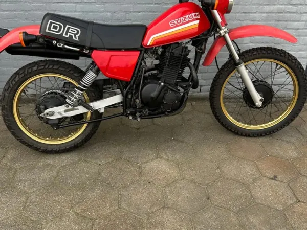 Year unknown Suzuki DR500 S Twinshock - €2,350 (1/1)
