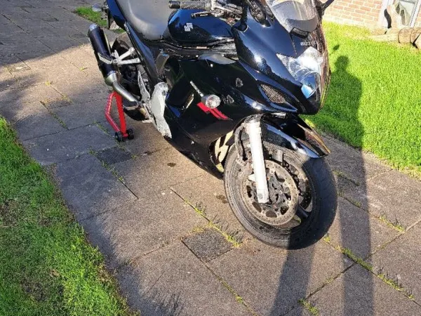 2008 Suzuki GSX 650 - €2,900 · Bidding (1/1)