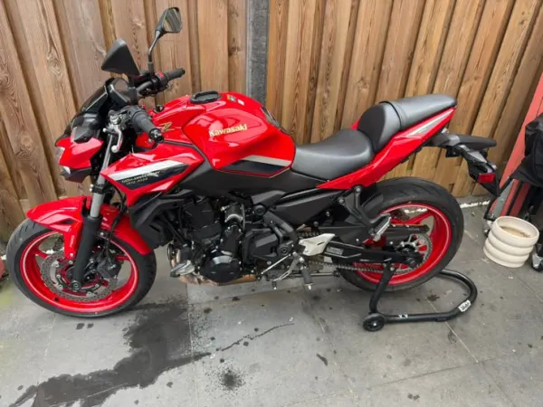 2022 Kawasaki Z 650 - €6,700 · Bidding (1/1)