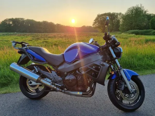2002 Honda X11 Naked Bike-Krachtig en Comfortabel - €2,200 · Bidding (1/1)