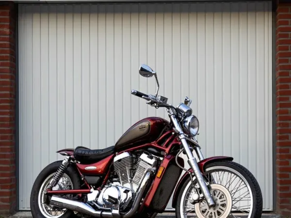 1997 Suzuki Intruder VS 800 GLT-1997 - €2,500 (1/1)