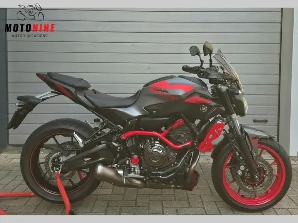 2015 Yamaha MT 07 ABS - € 5.849 (1/1)