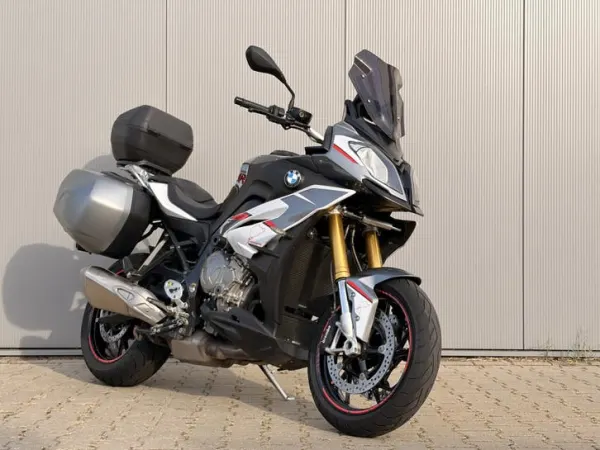 2017 BMW S 1000 XR - €10,490 (1/1)