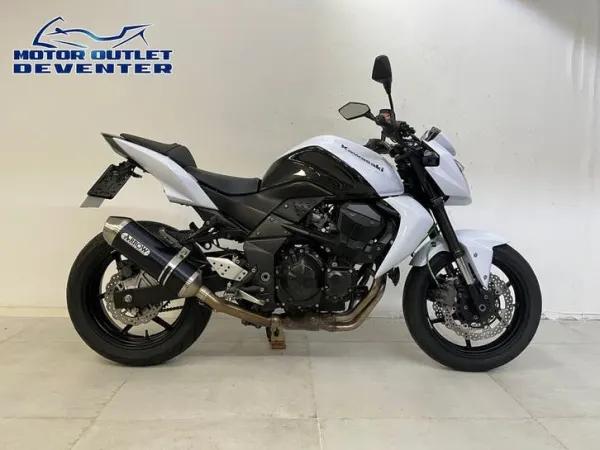 2010 Kawasaki Z 750 Z750 (bj 2010) - € 4.250 · Bieden (1/1)