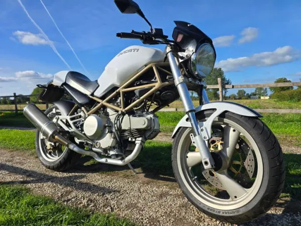 1999 Ducati Monster - €1,850 · Bidding (1/1)