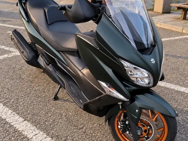 2026 Suzuki Burgman 400 - €8,000 (1/1)