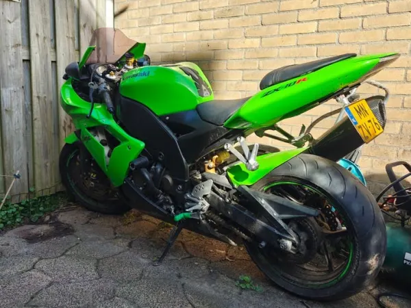 Year unknown Kawasaki Ninja ZX-10R SuperSport 2005 51000km - Bidding (1/1)