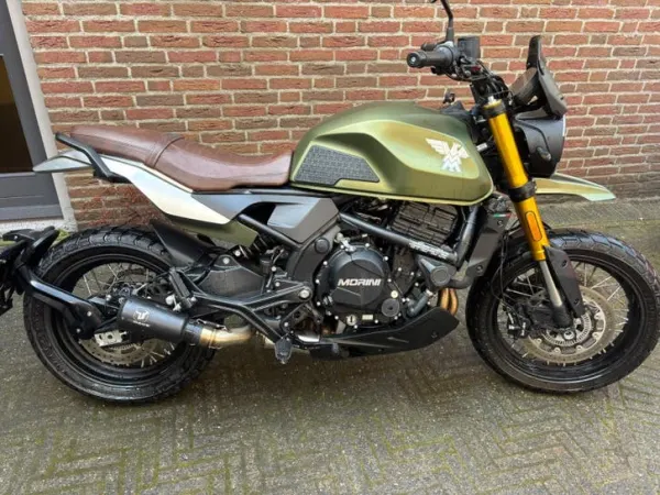 2024 Moto Morini Seiemmezzo scr 2024 8210 km - €4,500 · Bidding (1/1)