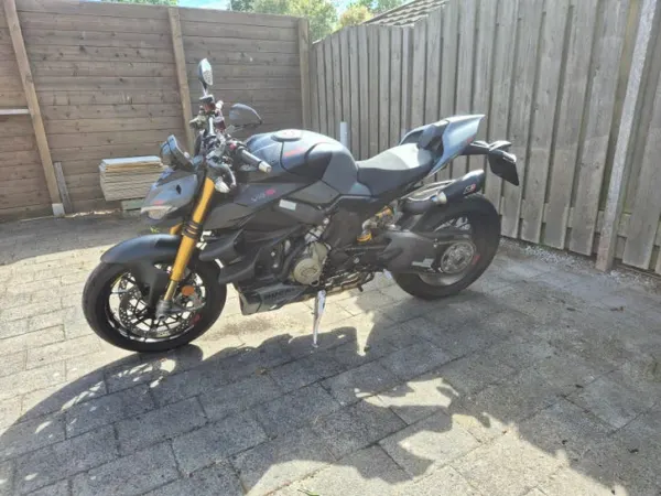 2024 Ducati Streetfighter V4S-Krachtige Naked Bike - €23,950 (1/1)