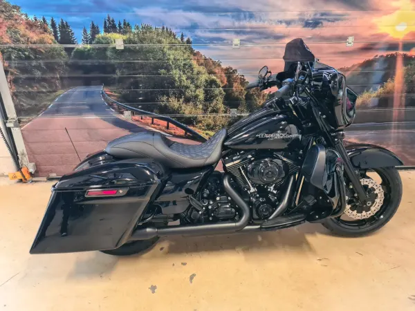 2013 Harley-Davidson Street Glide FLHX - € 14.950 (1/1)