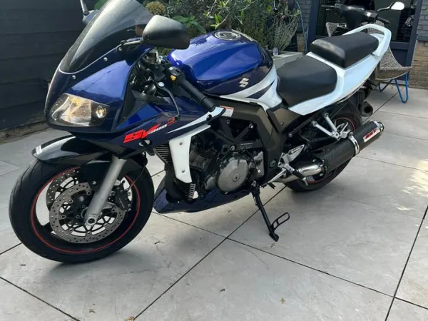 2005 Suzuki SV 1000 - €3,450 · Bidding (1/1)