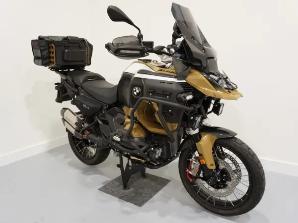 Year unknown BMW R1300GS Adventure - €32,450 (1/1)