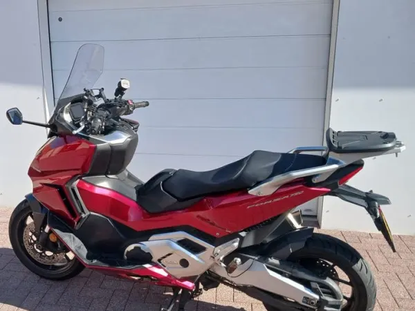 2021 Honda Forza 750 - €8,800 · Bidding (1/1)
